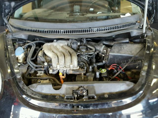 3VWCB21C52M423603 - 2002 VOLKSWAGEN NEW BEETLE 黑色 照片 7
