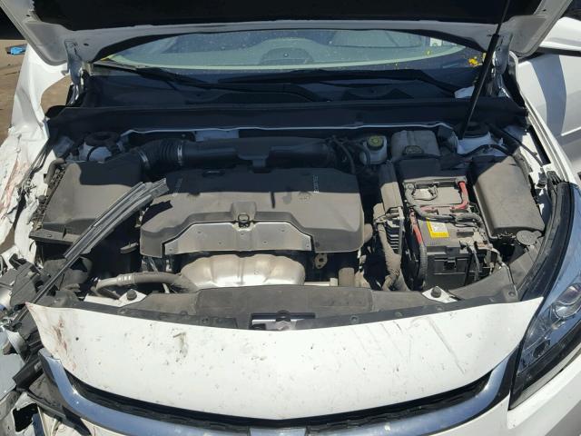 1G11C5SL0FF235612 - 2015 CHEVROLET MALIBU 1LT თეთრი ფოტო 7