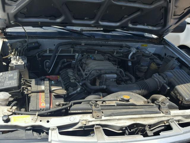 4S6DM58W0Y4410185 - 2000 HONDA PASSPORT E SILVER photo 7