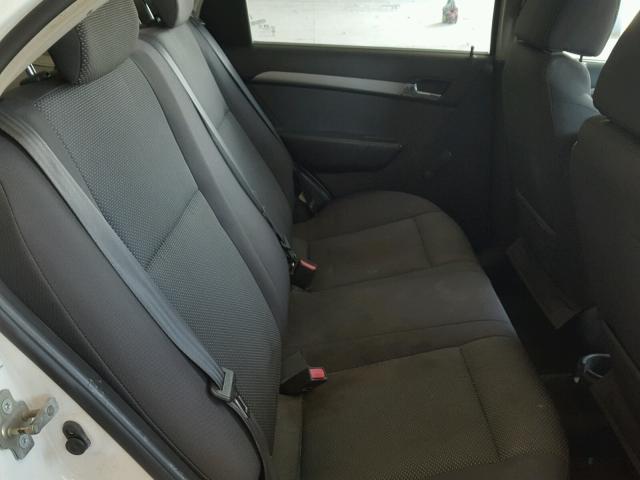 KL1TD56E19B355592 - 2009 CHEVROLET AVEO LS WHITE photo 6