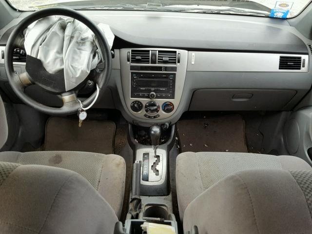 KL5JD56Z28K835616 - 2008 SUZUKI FORENZA BA BEIGE photo 9