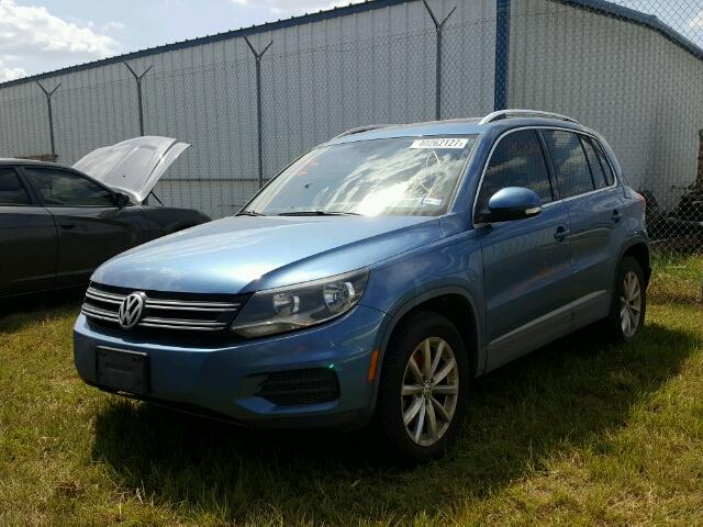 WVGRV7AX7HW503137 - 2017 VOLKSWAGEN TIGUAN BLUE photo 2