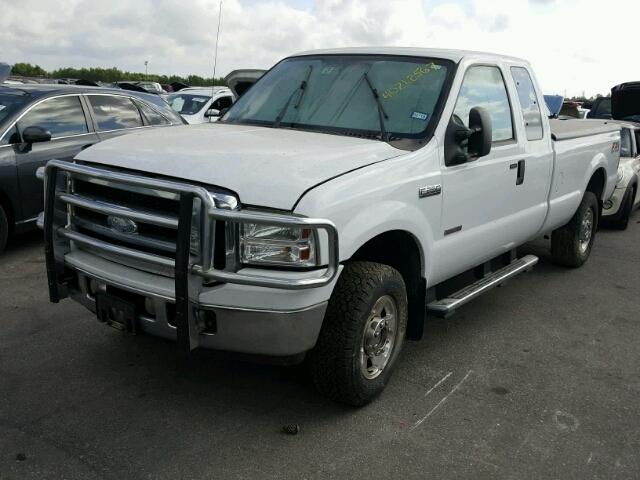 1FTSX21P27EB38423 - 2007 FORD F250 SUPER WHITE photo 2