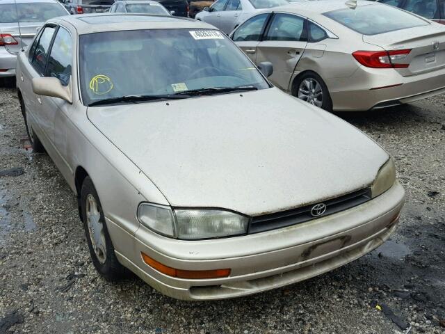 4T1VK13E1NU018886 - 1992 TOYOTA CAMRY XLE TAN photo 1