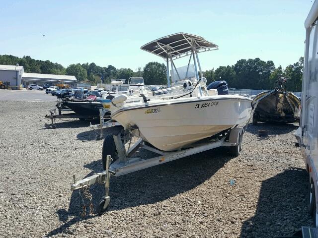 MV1PW051K112 - 2012 BOAT MARINE/TRL WHITE photo 2