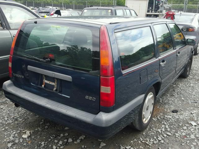 YV1LW555XT2213392 - 1996 VOLVO 850 BASE GREEN photo 4