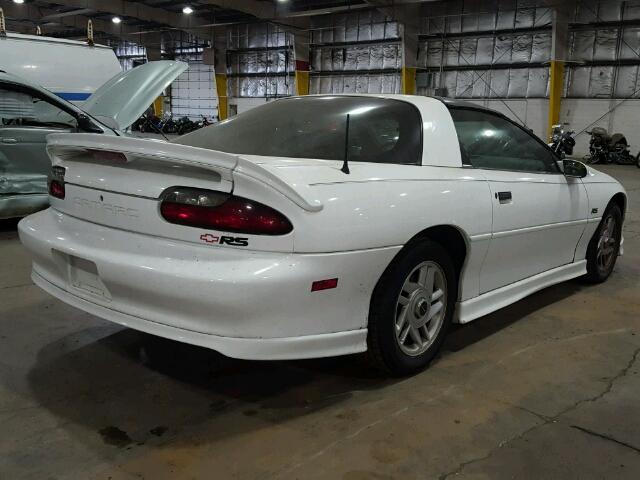 2G1FP22K6T2127265 - 1996 CHEVROLET CAMARO BAS 白色 照片 4