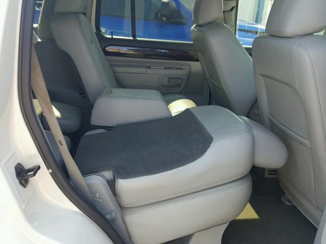 5LMEU68HX4ZJ16291 - 2004 LINCOLN AVIATOR 白色 照片 6