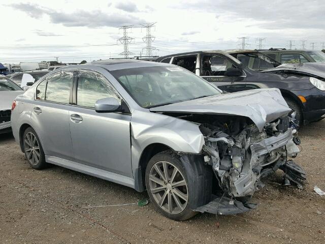 4S3BMCJ67E3007941 - 2014 SUBARU LEGACY 2.5 SILVER photo 1