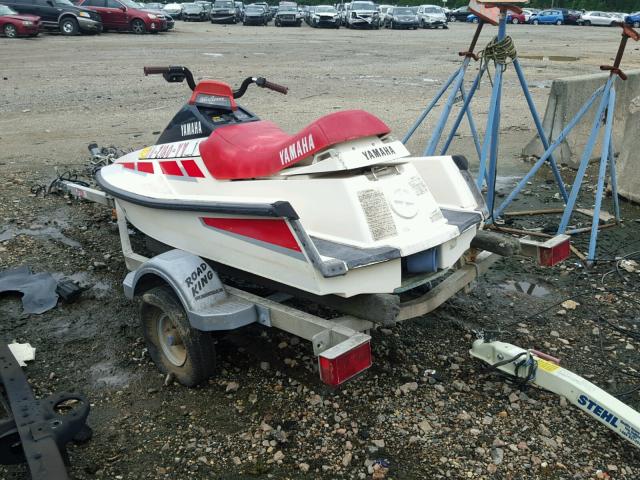 YAM03983F889 - 1989 YAMAHA MARINE/TRL RED photo 3