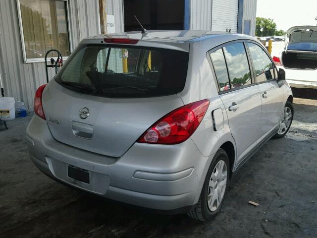 3N1BC1CP4BL473889 - 2011 NISSAN VERSA S SILVER photo 4