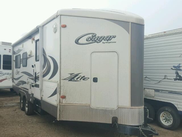 4YDT22R23CV507860 - 2012 KEYSTONE RV WHITE photo 1