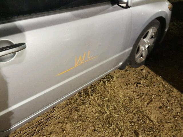 2HGFG12968H558239 - 2008 HONDA CIVIC EXL 银色 照片 9