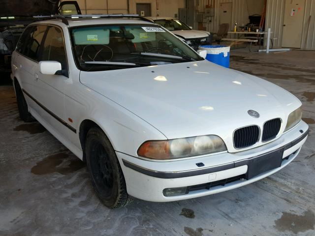 WBADP6336XBV61062 - 1999 BMW 528 IT AUT WHITE photo 1