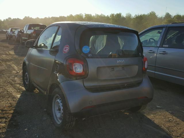 WMEFJ5DA3GK056988 - 2016 SMART FORTWO TWO TONE photo 3