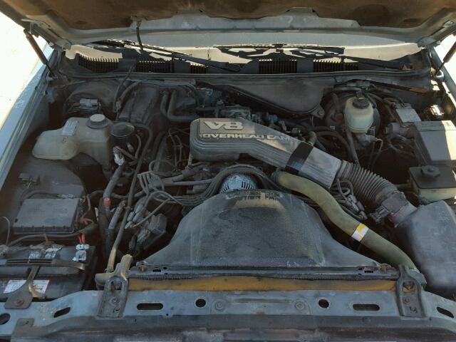 1LNLM81W9PY653968 - 1993 LINCOLN TOWN CAR E BLUE photo 7