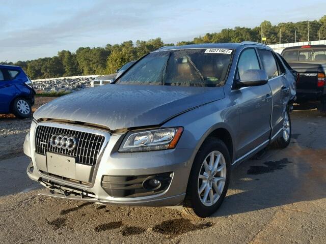 WA1CFAFP7BA023448 - 2011 AUDI Q5 GRAY photo 2