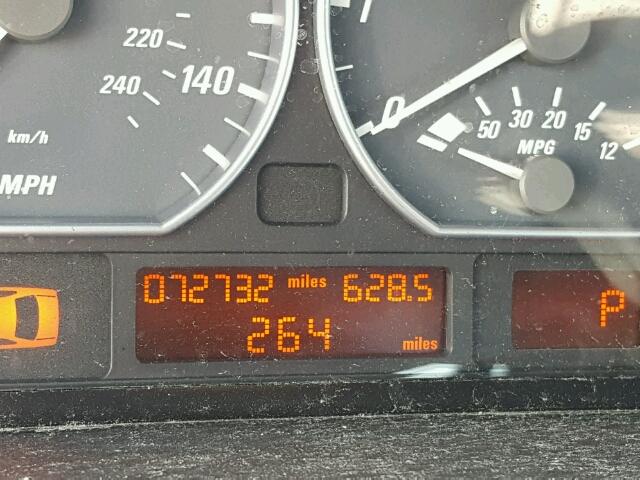 WBABS53472JU92518 - 2002 BMW 330 WHITE photo 8