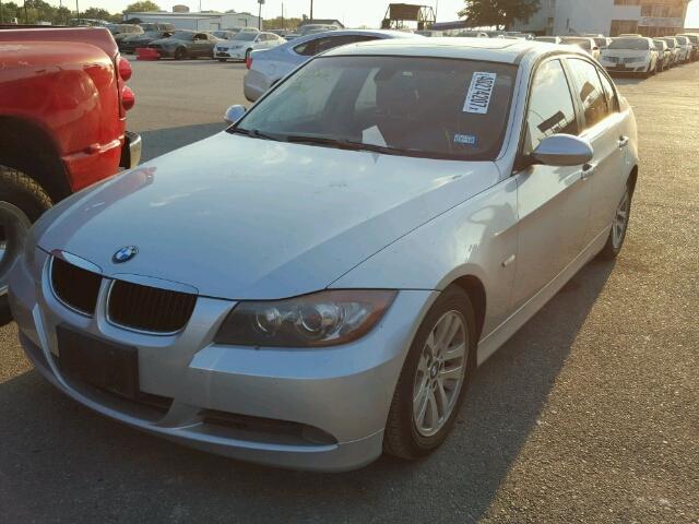 WBAVA33567PV67470 - 2007 BMW 328 SILVER photo 2