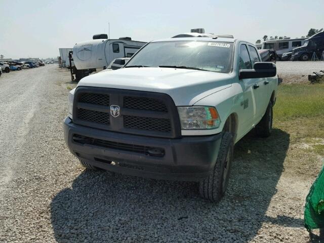 3C6TR5CT5HG657199 - 2017 RAM 2500 WHITE photo 2