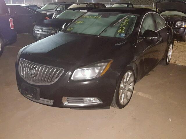 2G4GU5GV6C9148662 - 2012 BUICK REGAL BLACK photo 2