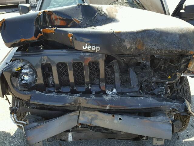 1C4NJPFA7ED679731 - 2014 JEEP PATRIOT LA BLACK photo 7