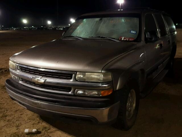 3GNEC16T11G249478 - 2001 CHEVROLET SUBURBAN SILVER photo 2