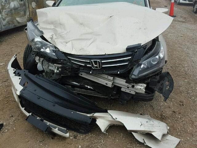 1HGCR2F35FA042202 - 2015 HONDA ACCORD GOLD photo 9