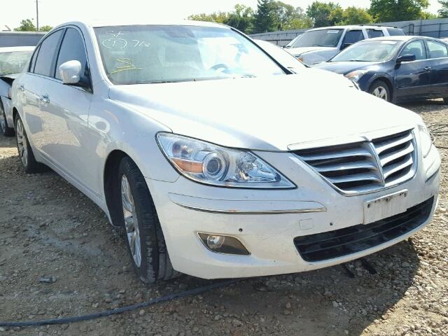 KMHGC46E49U035142 - 2009 HYUNDAI GENESIS WHITE photo 1