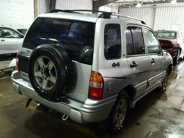 2CNBJ634926901140 - 2002 CHEVROLET TRACKER LT SILVER photo 4