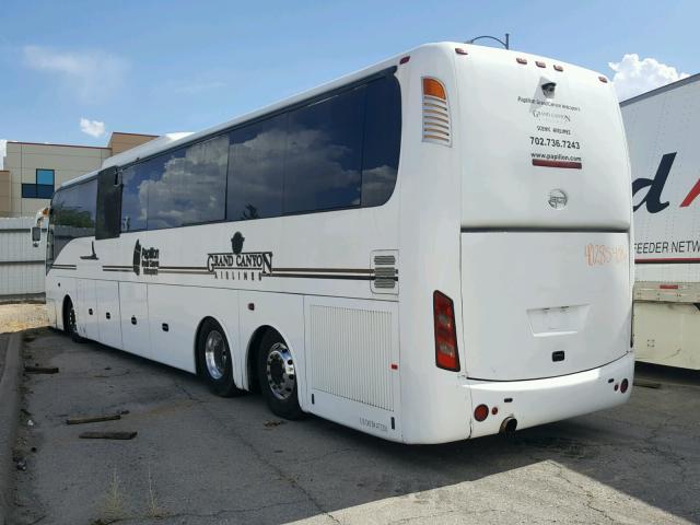 LWECAEAD17A450018 - 2007 BUS & COACH INTL (BCI) FALCON 45 WHITE photo 3