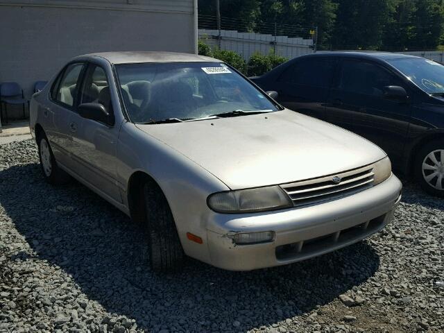 1N4BU31D1VC125519 - 1997 NISSAN ALTIMA XE BEIGE photo 1