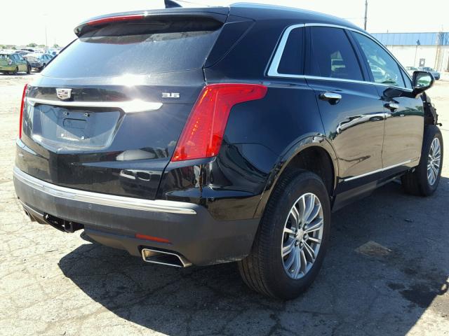 1GYKNDRS5HZ141329 - 2017 CADILLAC XT5 LUXURY BLACK photo 4