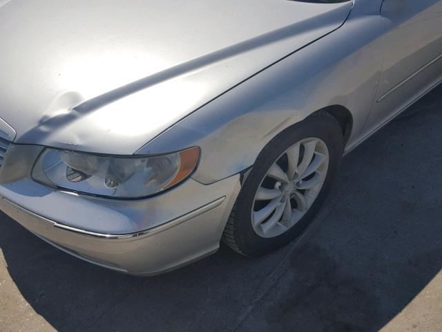 KMHFC46F98A255414 - 2008 HYUNDAI AZERA SE SILVER photo 9