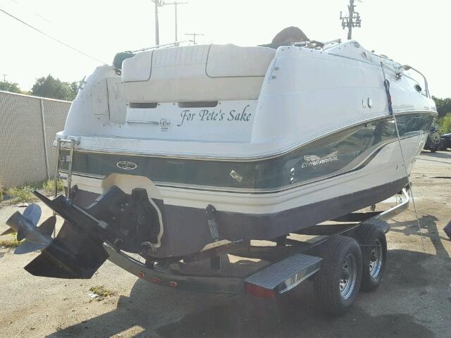 FGBF0659G900 - 2000 CHAP BOAT თეთრი ფოტო 4