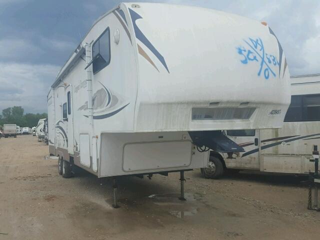 4YDF3552891531797 - 2009 KEYSTONE RV WHITE photo 1