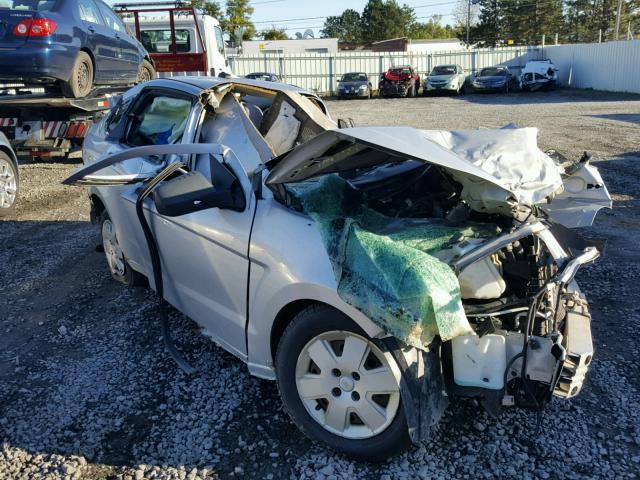 1FAHP34N98W105740 - 2008 FORD FOCUS S/SE SILVER photo 1