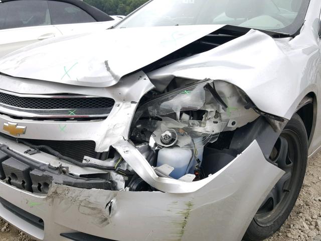 1G1ZA5EU0CF399371 - 2012 CHEVROLET MALIBU LS SILVER photo 9