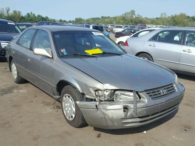 4T1BG22K4VU083135 - 1997 TOYOTA CAMRY CE WHITE photo 1