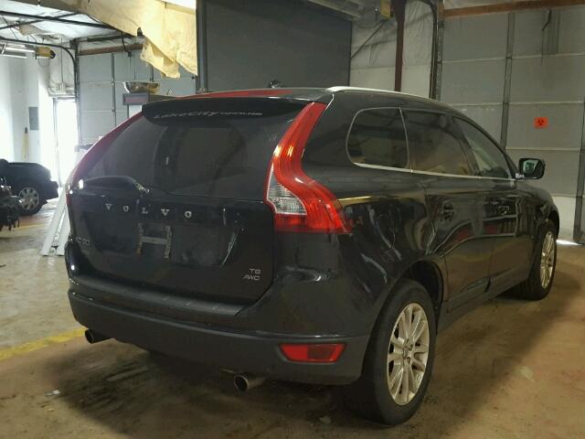 YV4992DZ9A2025838 - 2010 VOLVO XC60 T6 BLACK photo 4