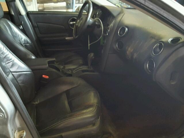 2G2WR554471137373 - 2007 PONTIAC GRAND PRIX GRAY photo 5