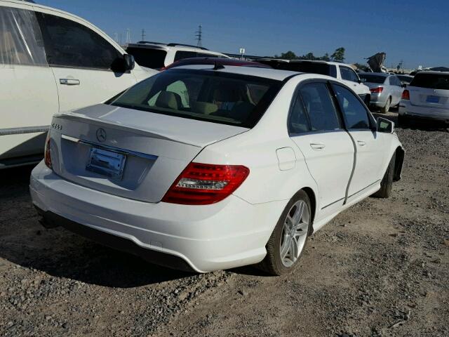 WDDGF4HB0EA958167 - 2014 MERCEDES-BENZ C 250 WHITE photo 4