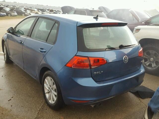 3VW217AU9HM025727 - 2017 VOLKSWAGEN GOLF BLUE photo 3