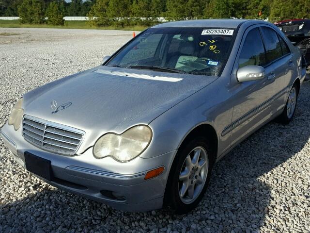 WDBRF64J51F084602 - 2001 MERCEDES-BENZ C SILVER photo 2