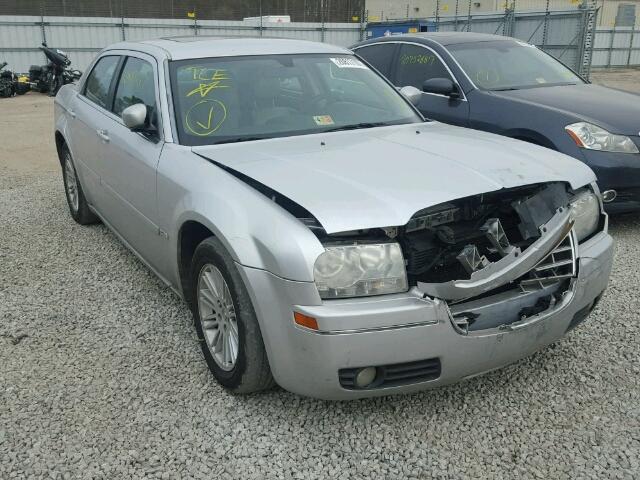 2C3JA53G25H580916 - 2005 CHRYSLER 300 TOURIN SILVER photo 1