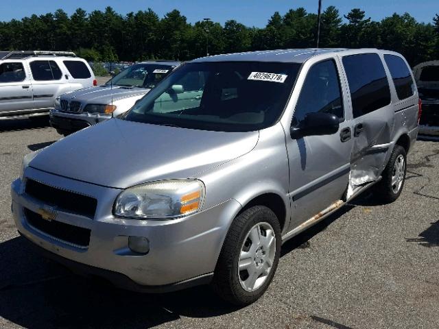 1GNDV13L26D226211 - 2006 CHEVROLET UPLANDER SILVER photo 2