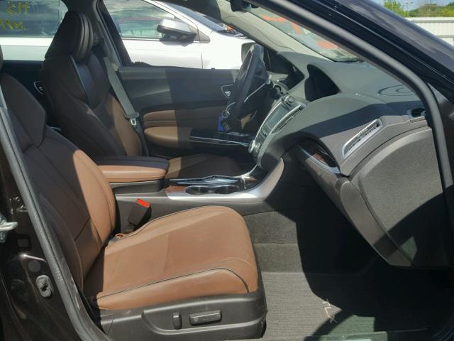 19UUB2F55JA002916 - 2018 ACURA TLX TECH BLACK photo 5