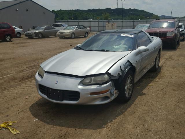 2G1FP22K4Y2106924 - 2000 CHEVROLET CAMARO SILVER photo 2