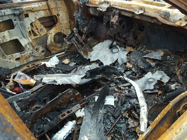 1G6KD54Y84U133245 - 2004 CADILLAC DEVILLE BURN photo 5