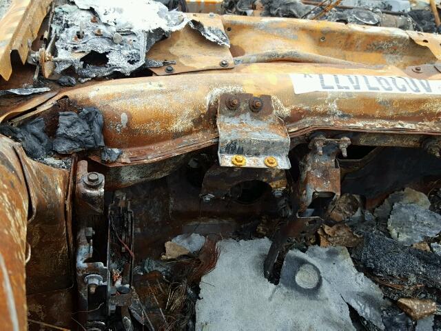 1G6KD54Y84U133245 - 2004 CADILLAC DEVILLE BURN photo 8